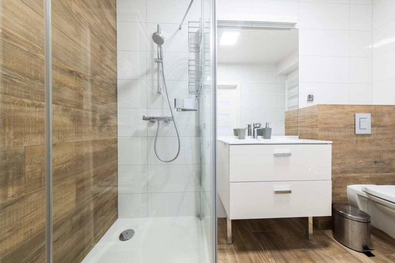 Apartament Polanki Park كولوبرزيغ المظهر الخارجي الصورة
